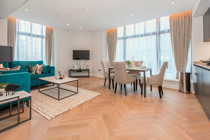 2 Bedroom Flat To Rent In Dudley House, Southampton Street, Strand, Holburn, WC2E
