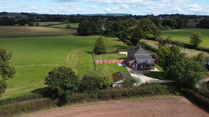 3 Bedroom Semi-Detached House For Sale In Clyst Hydon, Cullompton, EX15