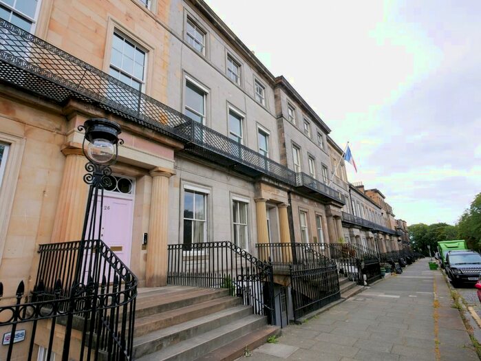 4 Bedroom Flat To Rent In Regent Terrace, Calton Hill, Edinburgh, EH7