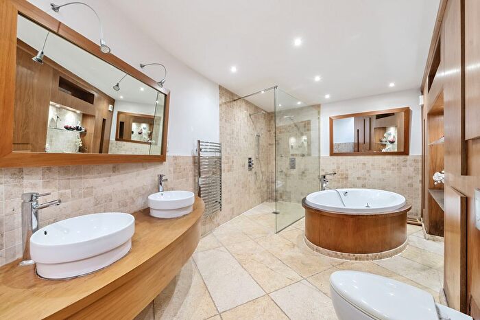 5 Bedroom Detached House For Sale In Mountview Road, Esher, KT10