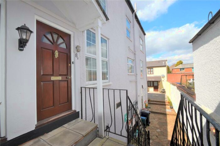 2 Bedroom Flat To Rent In Fore Street, Tiverton, EX16