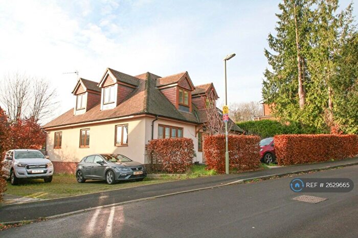 3 Bedroom Maisonette To Rent In The Pastures, Winchester, SO23