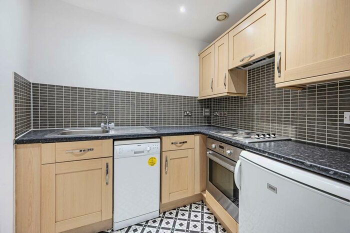 Studio To Rent In Harry Zeital Way, Hackney, London, E5