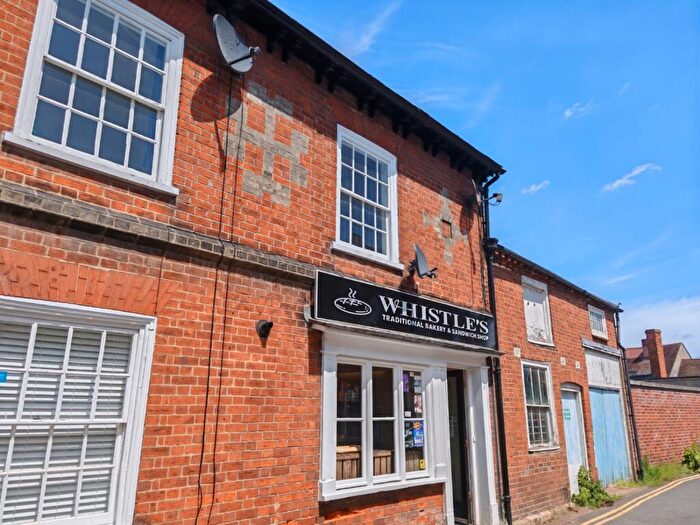 1 Bedroom Flat To Rent In Stour Street Manningtree, CO11