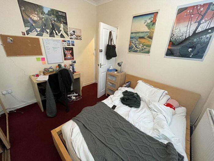 3 Bedroom House To Rent In Gladys Street, CF24