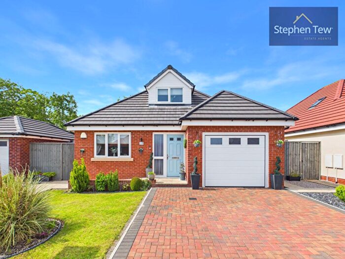 3 Bedroom Detached Bungalow For Sale In Birchwood Gardens, Blackpool, FY4