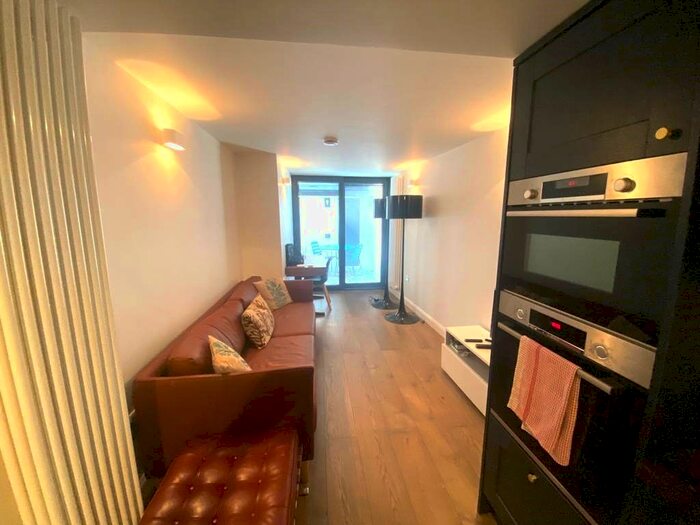 1 Bedroom Flat To Rent In Marchmont Street, London, WC1N