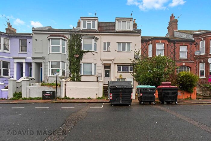 1 Bedroom Flat For Sale In Upper Lewes Road, Brighton, BN2