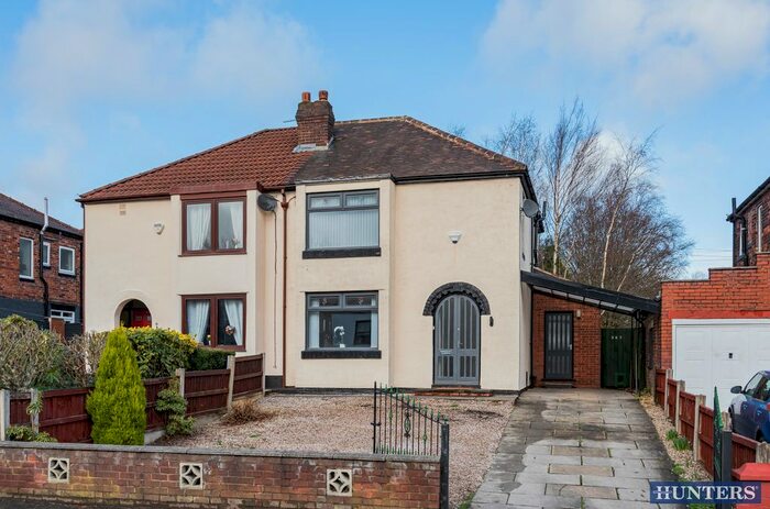 3 Bedroom Semi-Detached House To Rent In Manchester Road, Worsley, Manchester, M28