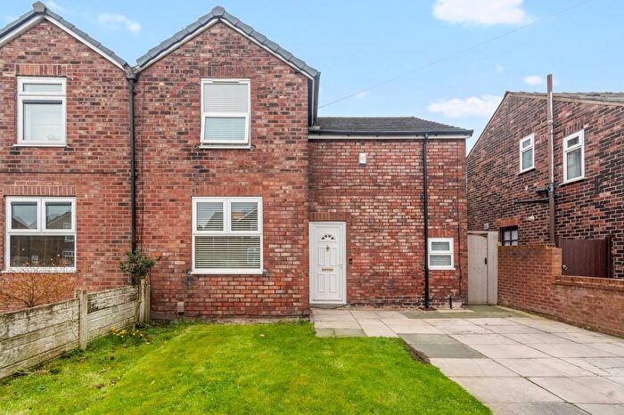 3 Bedroom Semi Detached House For Sale In Forest Road, Sutton Manor, WA9