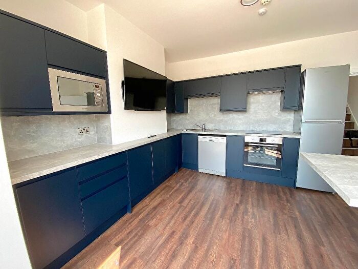 5 Bedroom Terraced House To Rent In Ditchling Road, Brighton, BN1