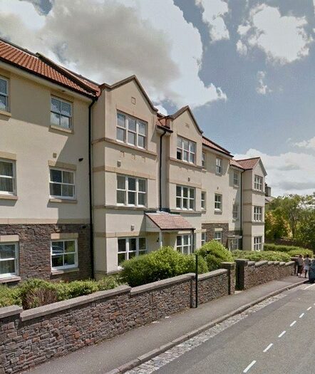 3 Bedroom Flat To Rent In Arley Hill, Bristol, BS6