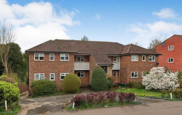 1 Bedroom Flat To Rent In Milton Road, Harpenden, AL5