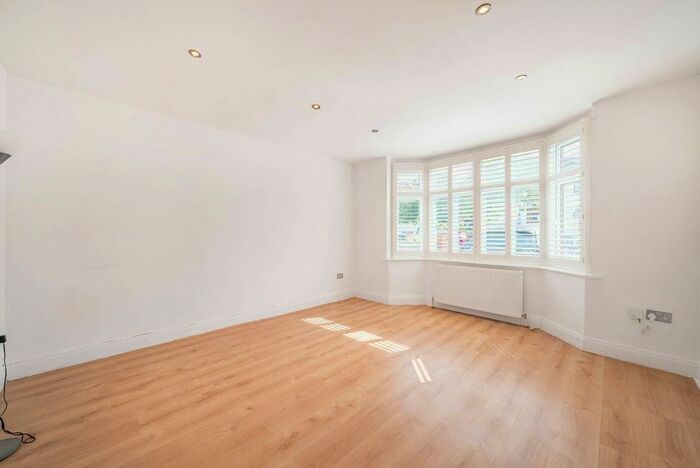 3 Bedroom Semi-Detached House To Rent In Virginia Road, Norbury, Thornton Heath, CR7