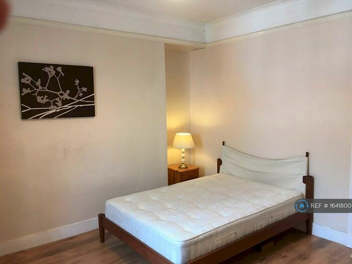 2 Bedroom Flat To Rent In Bedford Road, Aberdeen, AB24