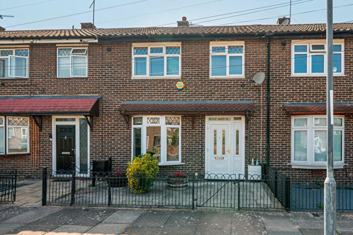 3 Bedroom Terraced House For Sale In Mottisfont Road, London, SE2