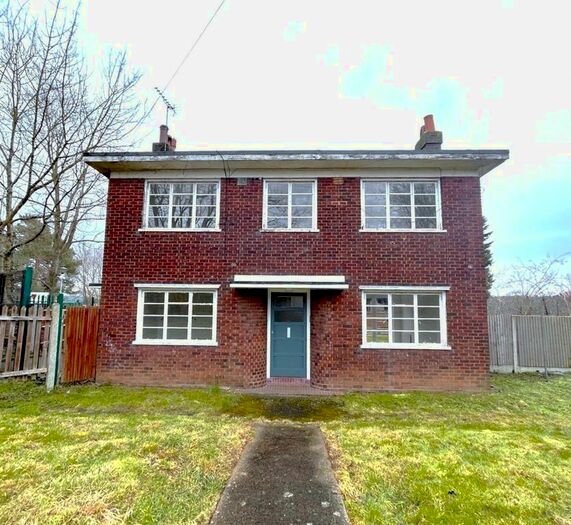 3 Bedroom Detached House To Rent In The Avenue, St. Pauls Cray, Orpington, BR5