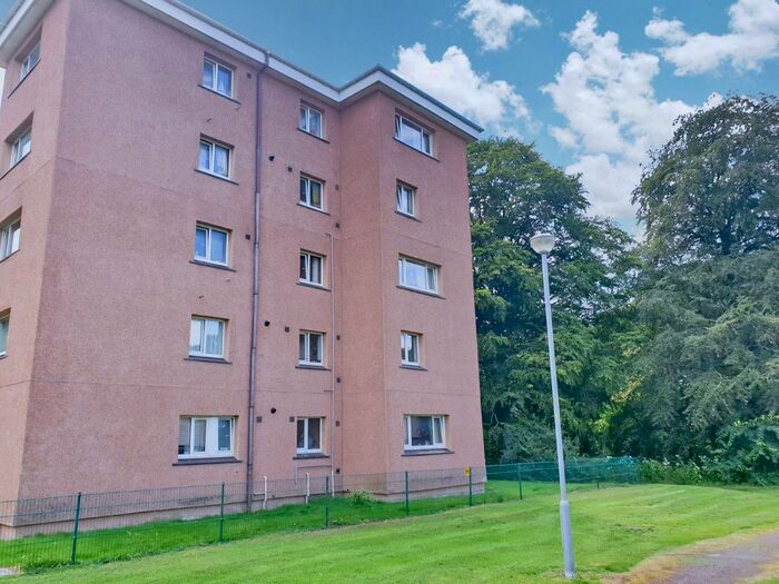 2 Bedroom Maisonette To Rent In King Duncans Road, Inverness, IV2
