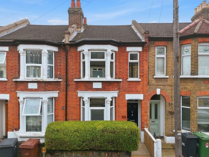 2 Bedroom Terraced House For Sale In Ashville Road, Leytonstone, E11
