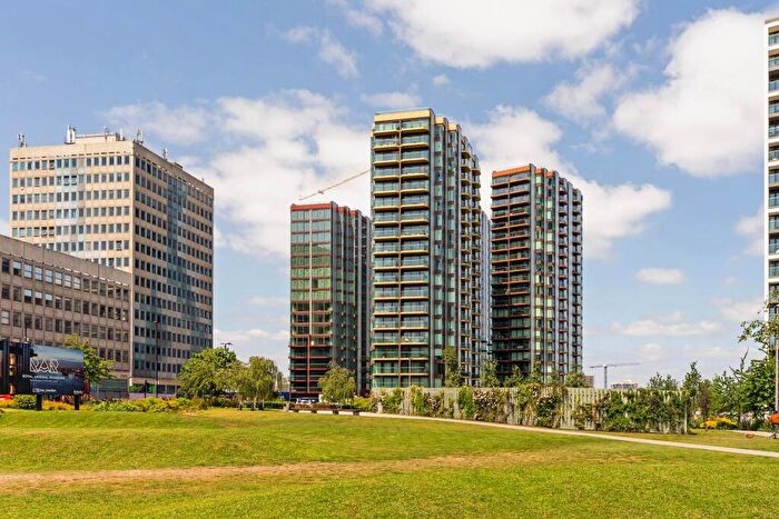 1 Bedroom Apartment To Rent In Forbes Apartments, Royal Arsenal Riverside, London, SE18