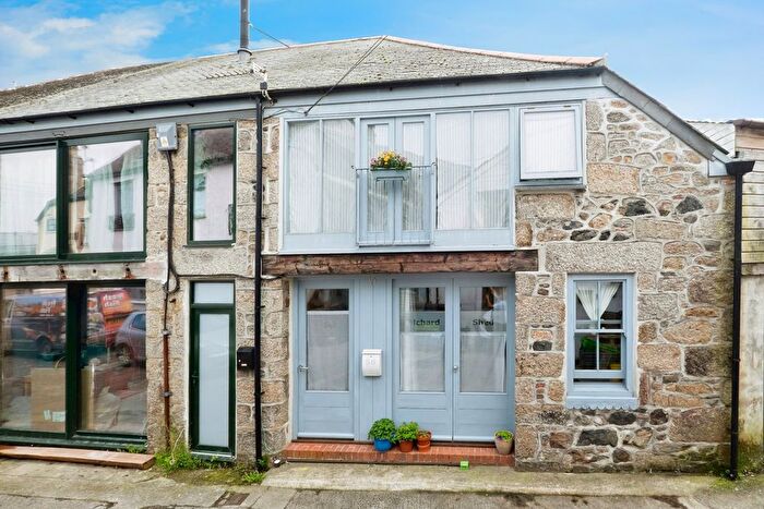1 Bedroom Terraced House For Sale In The Strand, Newlyn, Penzance, Cornwall, TR18