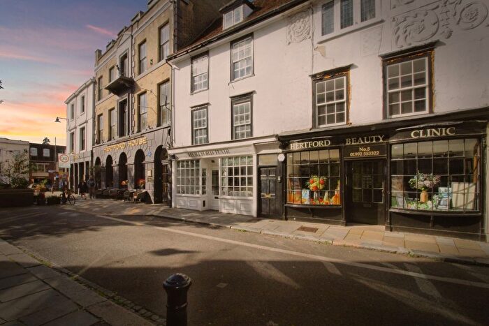 2 Bedroom Flat For Sale In Fore Street, Hertford, SG14
