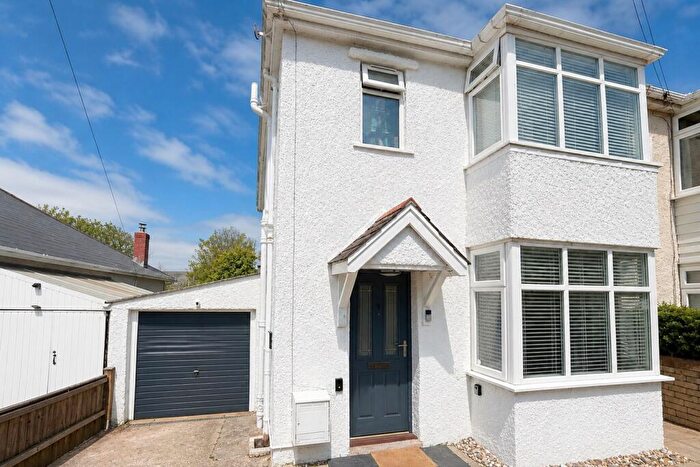 3 Bedroom Semi-Detached House For Sale In Kings Road West, Swanage, Dorset, BH19