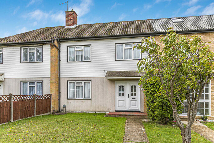 4 Bedroom Terraced House For Sale In Lockwood Path, Woking, Surrey, GU21