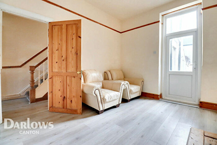 3 Bedroom Terraced House For Sale In Trevethick Street, Cardiff, CF11