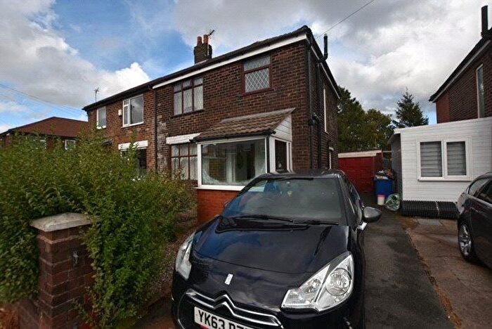 2 Bedroom Semi-detached House For Sale In Observatory Road, Blackburn, Lancashire, BB2