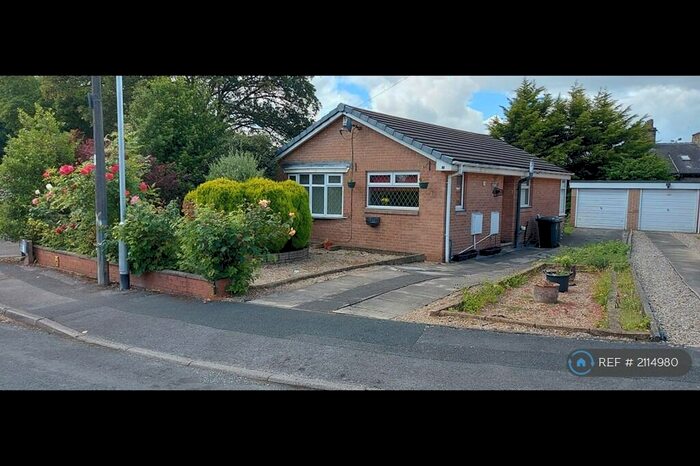 2 Bedroom Bungalow To Rent In Bradford, Bradford, BD2