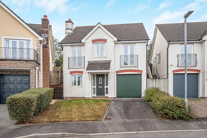 3 Bedroom Detached House For Sale In Tinney Drive, Truro, TR1