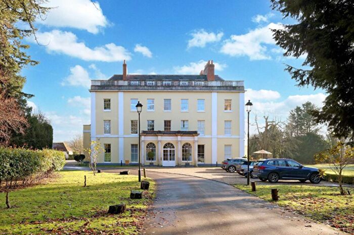 1 Bedroom Apartment For Sale In Westhorpe Park, Marlow, Buckinghamshire, SL7