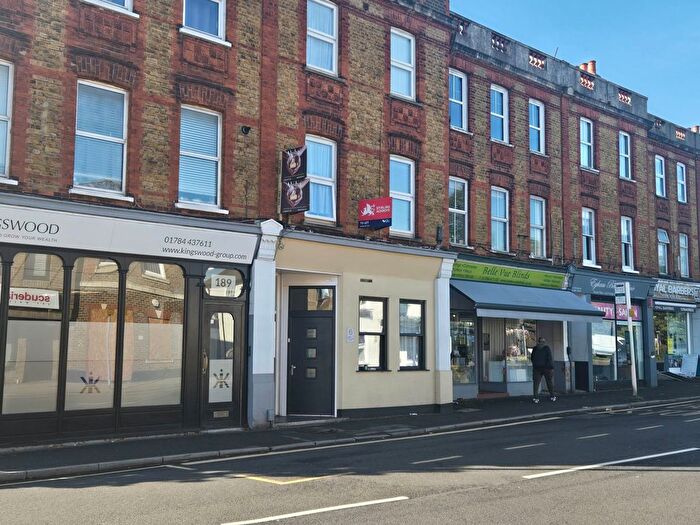 1 Bedroom Flat To Rent In High Street, Egham, TW20