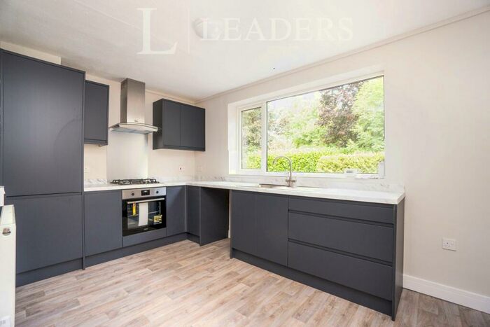 2 Bedroom Apartment To Rent In Lache Park Avenue, Chester, CH4