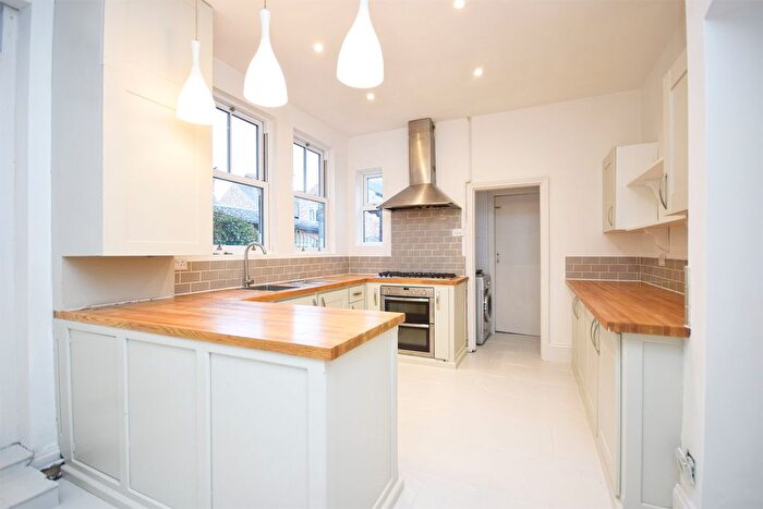 4 Bedroom Property To Rent In St. Clements Grove, York, YO23