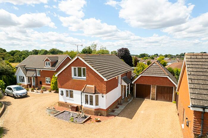 2 Bedroom Detached House For Sale In Whitehall Way, Ashford, TN25