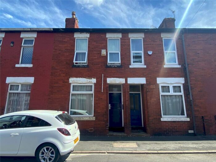 2 Bedroom Terraced House To Rent In Stanley Avenue, Rusholme, M14