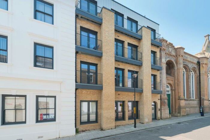 2 Bedroom Flat To Rent In Cavendish Street, Ramsgate, CT11