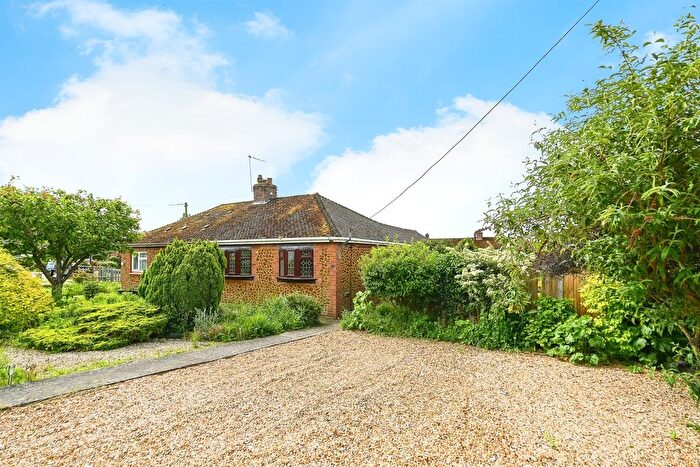 2 Bedroom Bungalow To Rent In Kenside, Snettisham, King's Lynn, PE31