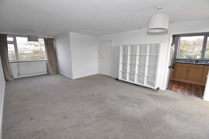 1 Bedroom Flat To Rent In Morden Cliff, Morden Lane, Lewisham, SE13