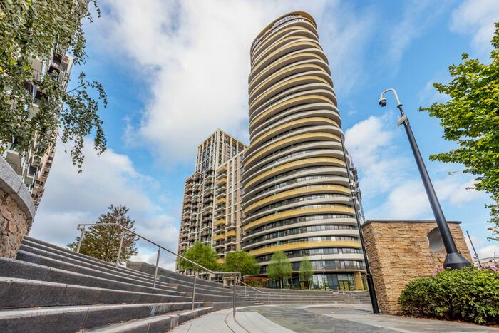 Studio For Sale In Cascade Way, White City, W12