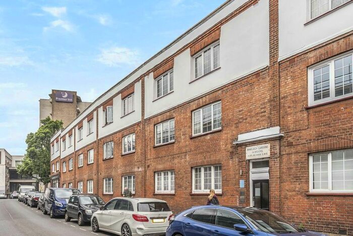 1 Bedroom Flat To Rent In Ranelagh Gardens, London, SW6