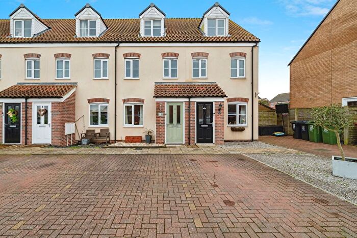 3 Bedroom Terraced House For Sale In Jackson Close, Bradwell, Great Yarmouth, NR31