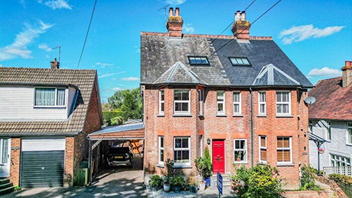 5 Bedroom Semi-Detached House For Sale In Moor Hill, Hawkhurst, TN18