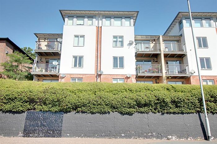 2 Bedroom Flat To Rent In City Heights, Norwich, NR1