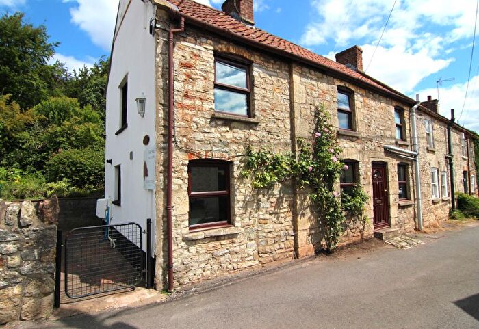 2 Bedroom Cottage For Sale In Church Road, Winford, Bristol, BS40