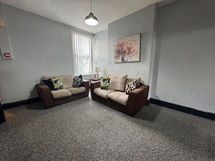 3 Bedroom Apartment To Rent In Church Road, L15