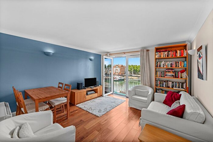 1 Bedroom Flat For Sale In Rainbow Quay, Surrey Quays, SE16