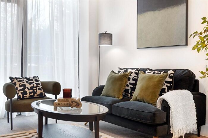 Apartment To Rent In The Bays, Harlow, Essex, CM20